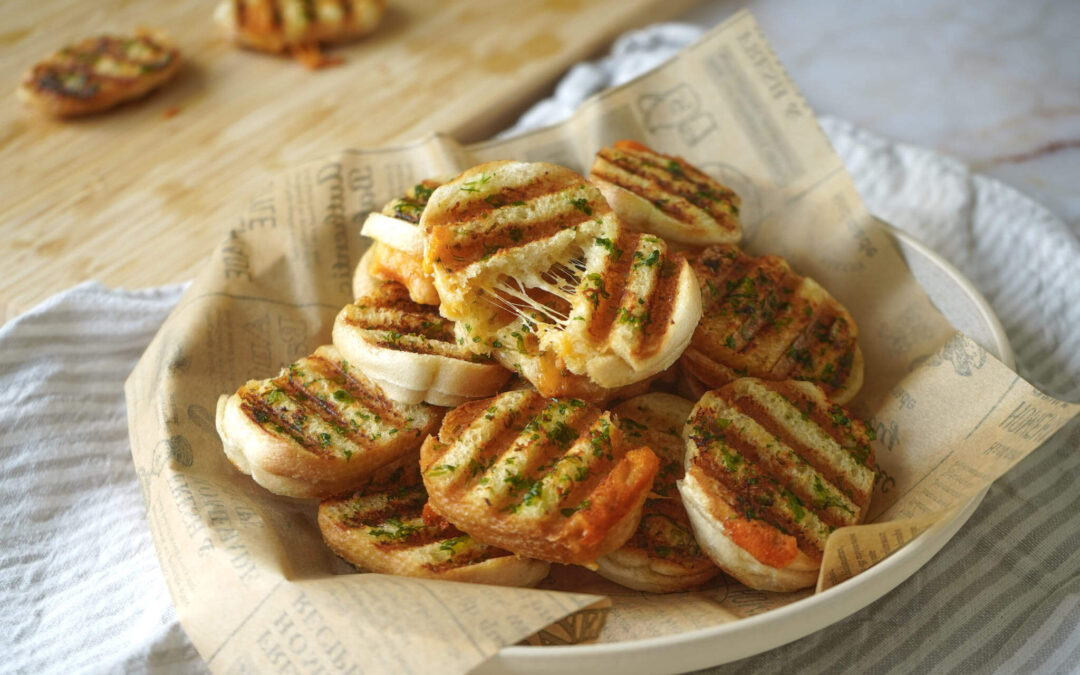 Mini hvidløgsbrød toast