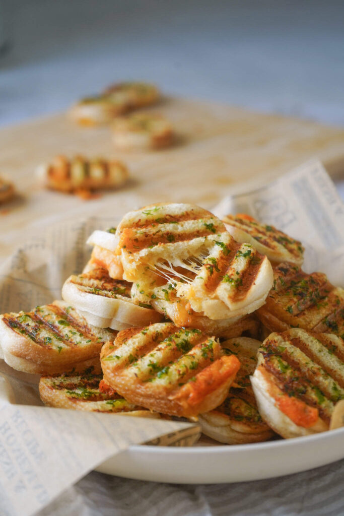 Mini hvidløgsbrød toast