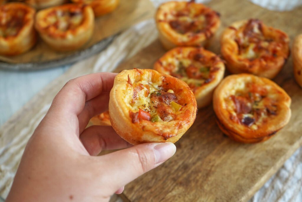 Mini deep pan pizza