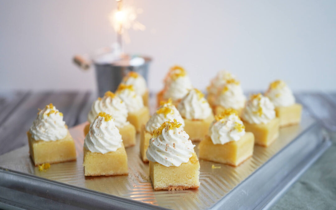 Mazarinblondies med cheesecakecreme