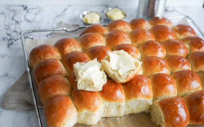 Dinner rolls