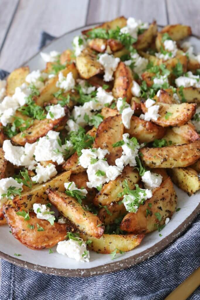 Ovnbagte Kartofler Med Krydderier Og Feta