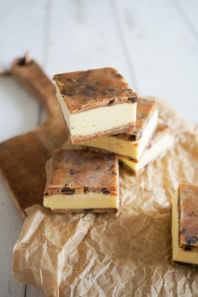 Cookie Dough Issandwiches