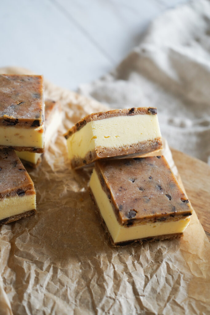 Cookie Dough Issandwiches