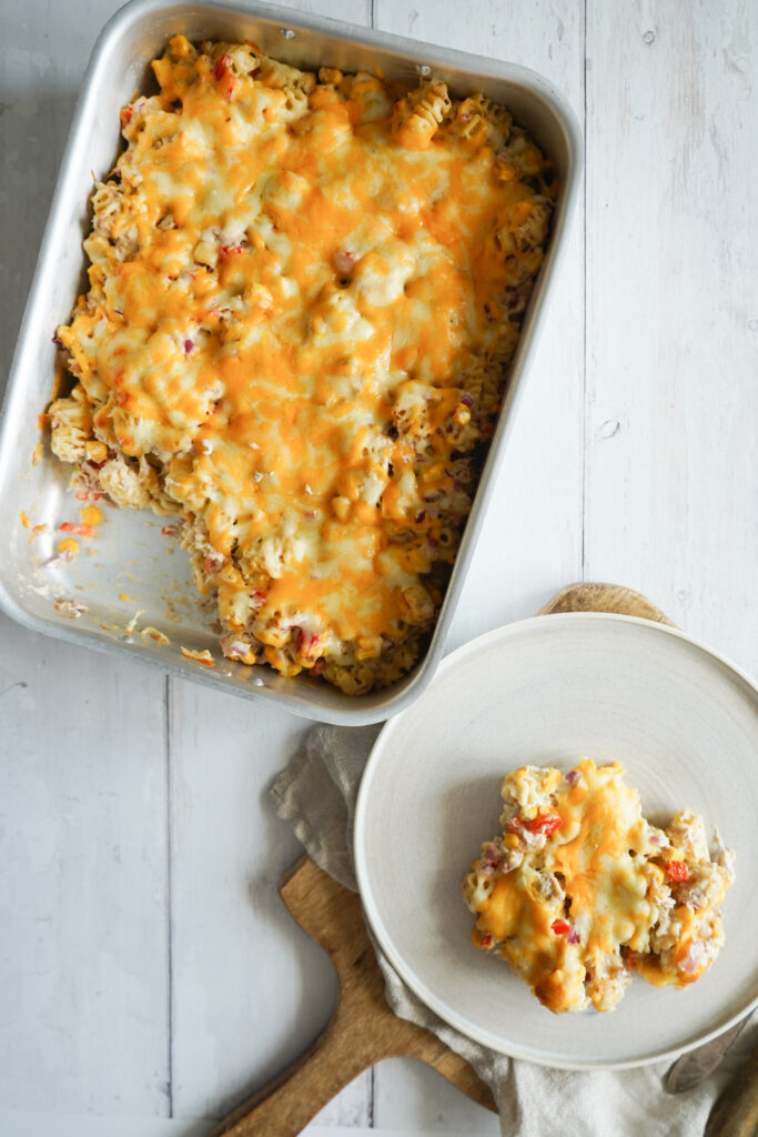 Tuna Casserole - Tun Og Pasta I Fad