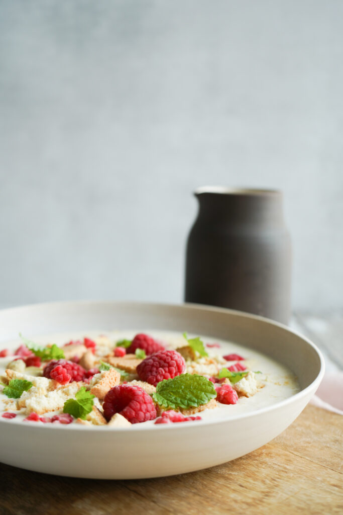 Koldskål Med Creme Anglaise