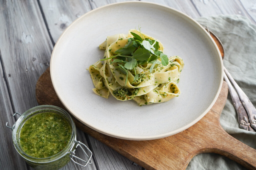 Fettuccine Med Pesto