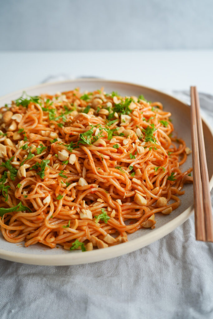 Spicy Nudler Med Peanuts