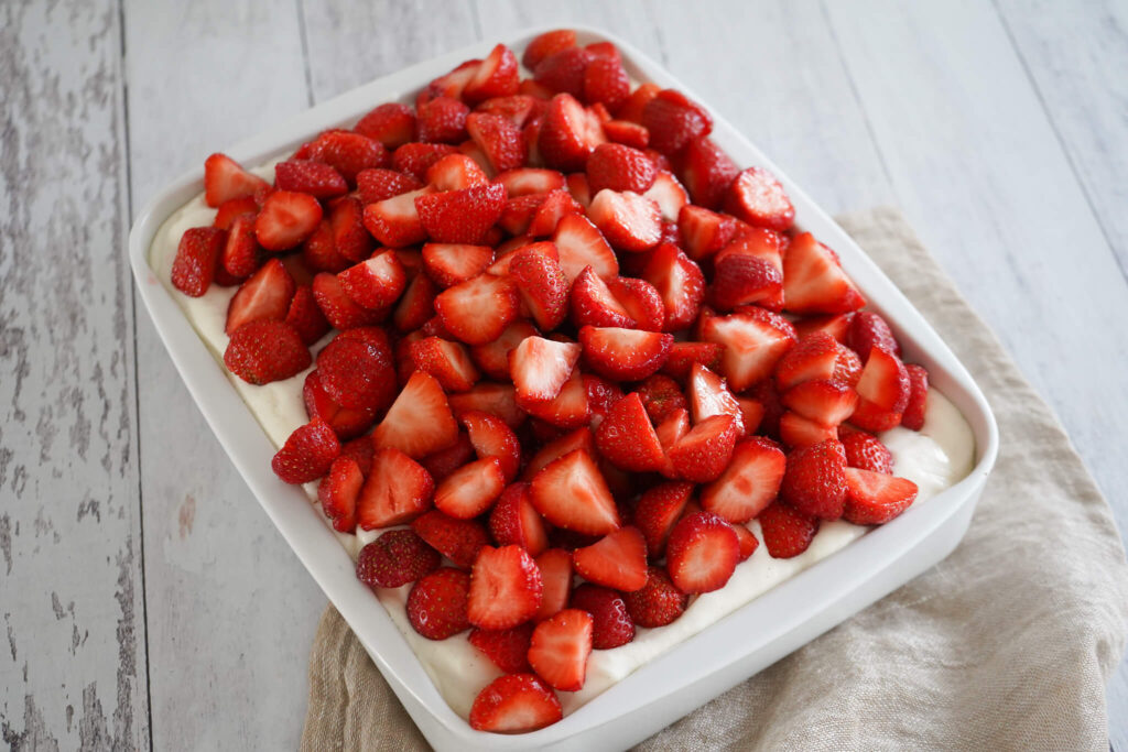 Jordbærdessert Med Makroner