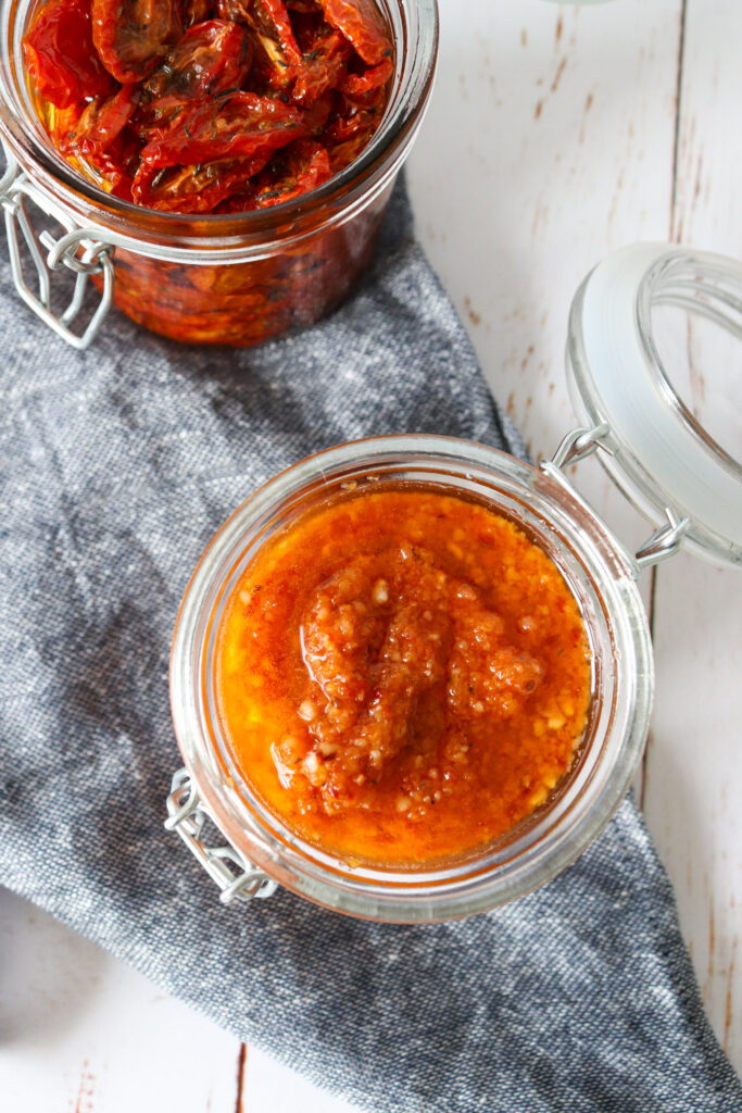 Tomatpesto - Hjemmelavet Tomatpesto Med Mandler