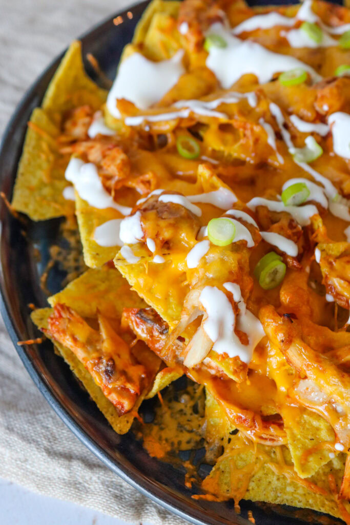 Nachos Med Pulled Kylling, BBQ Sauce Og Cheddar