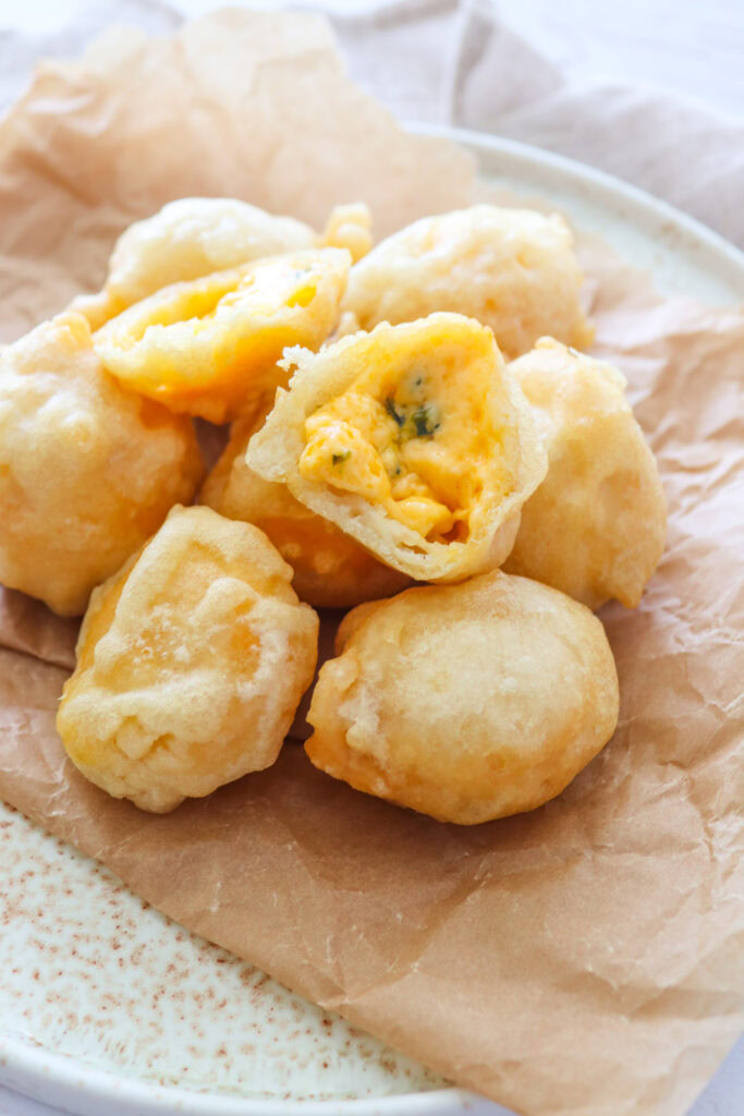 Chili Cheese Tops - Hjemmelavede Ostekugler Med Cheddar