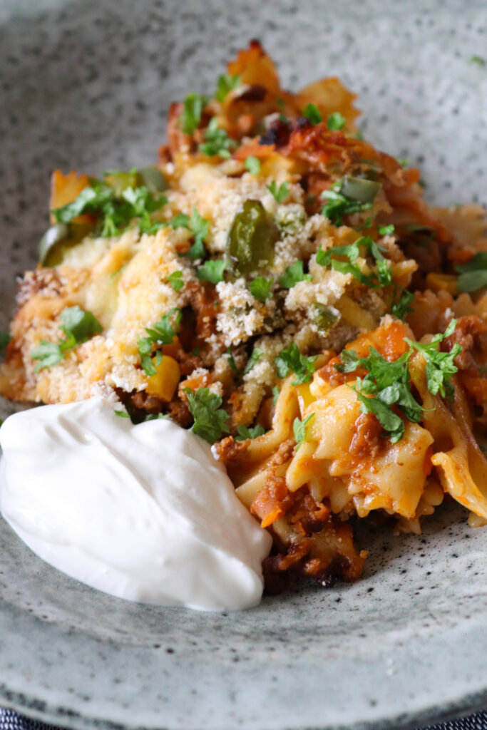 Taco Pasta Bake - Pasta Med Oksekød Og Tacokrydderi Bagt Med Ost