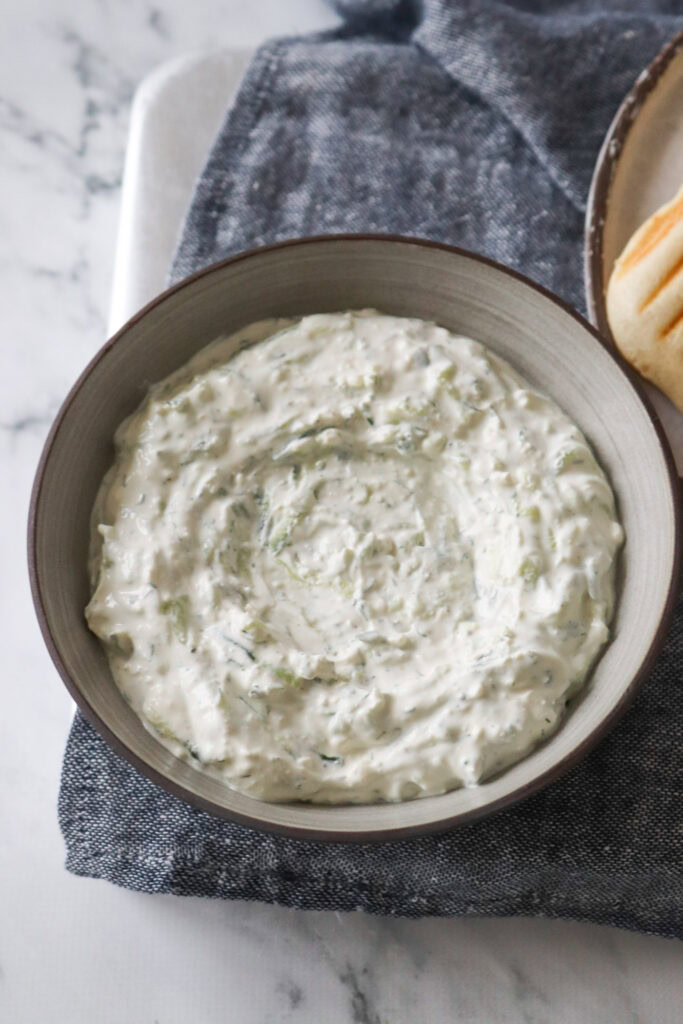 Fetadip Med Agurk Og Dild - Tzatziki Dip Med Feta Og Dild