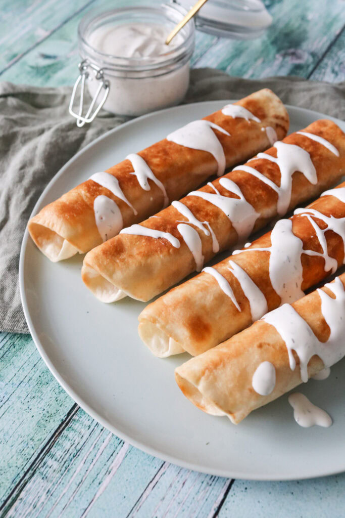 Skinkestang Inspireret Taquitos - Sprøde Tortillas Med Skinkestangsfyld