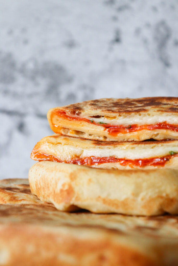 Naan Med Chorizo Og Ost