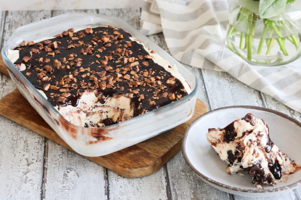 Isdessert i fad
