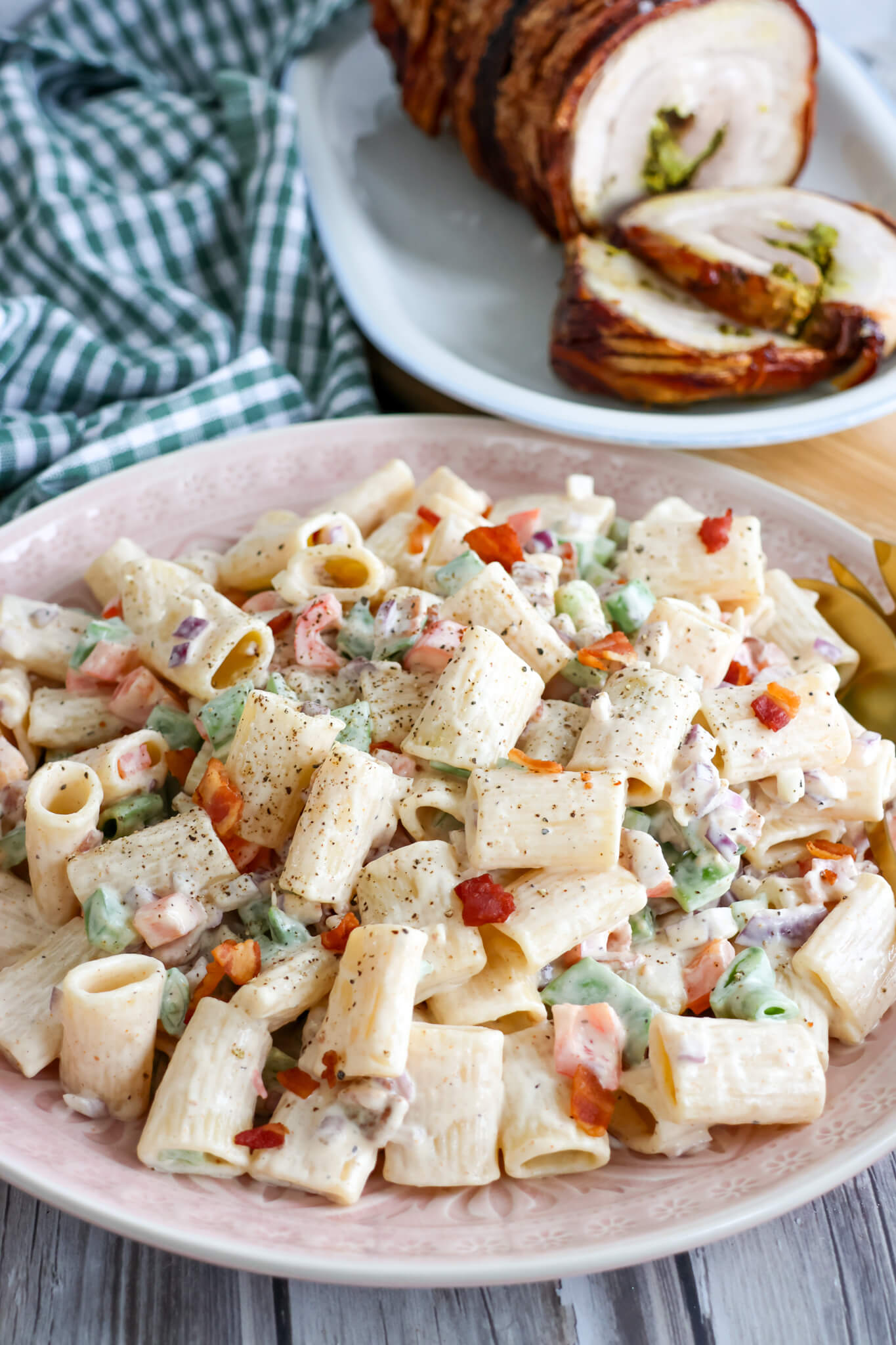 Pastasalat med bacon