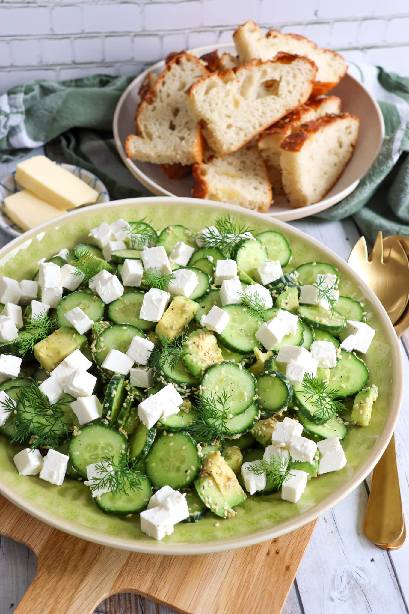 Agurkesalat med avocado