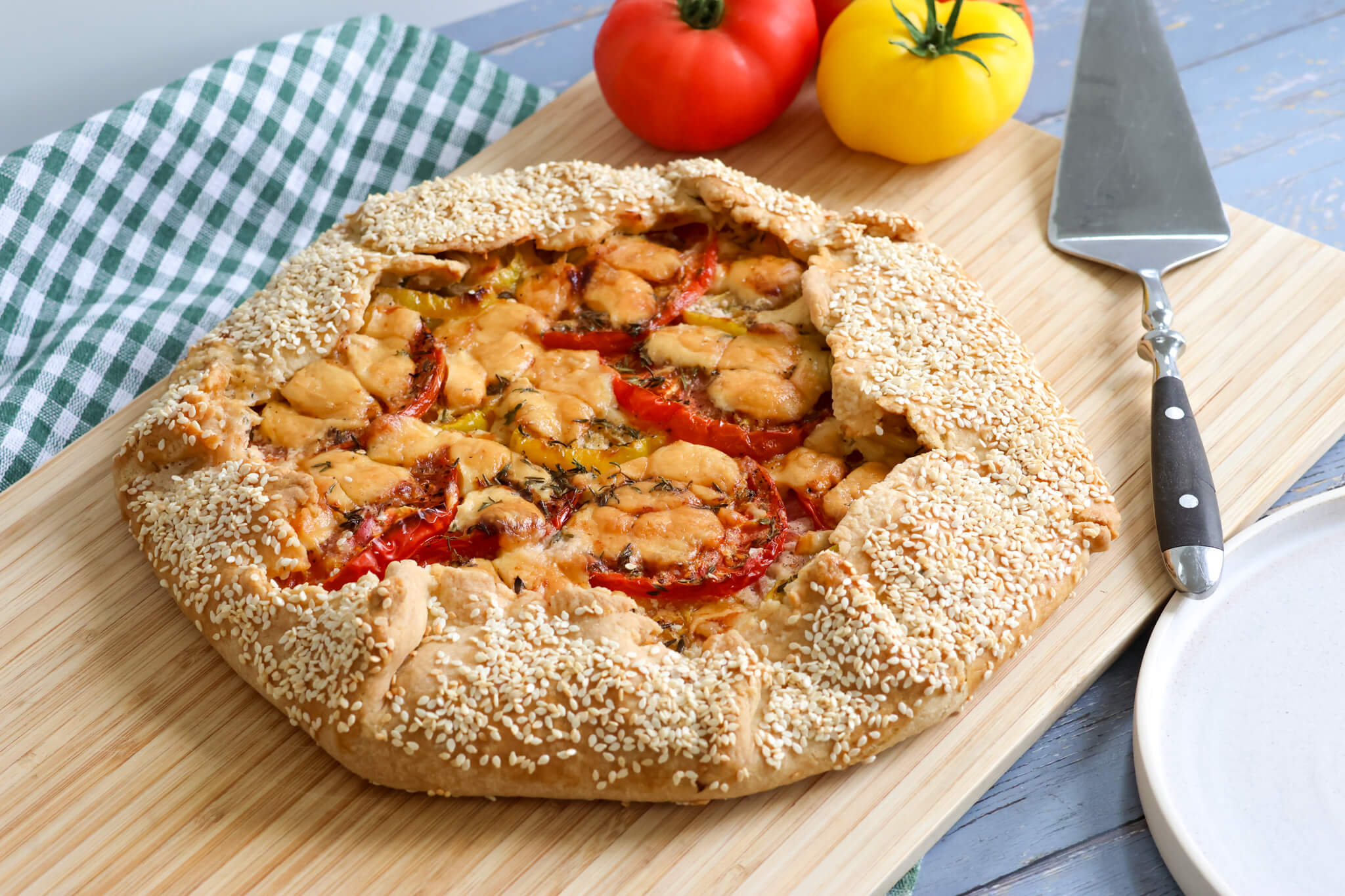 Galette med tomat og ost
