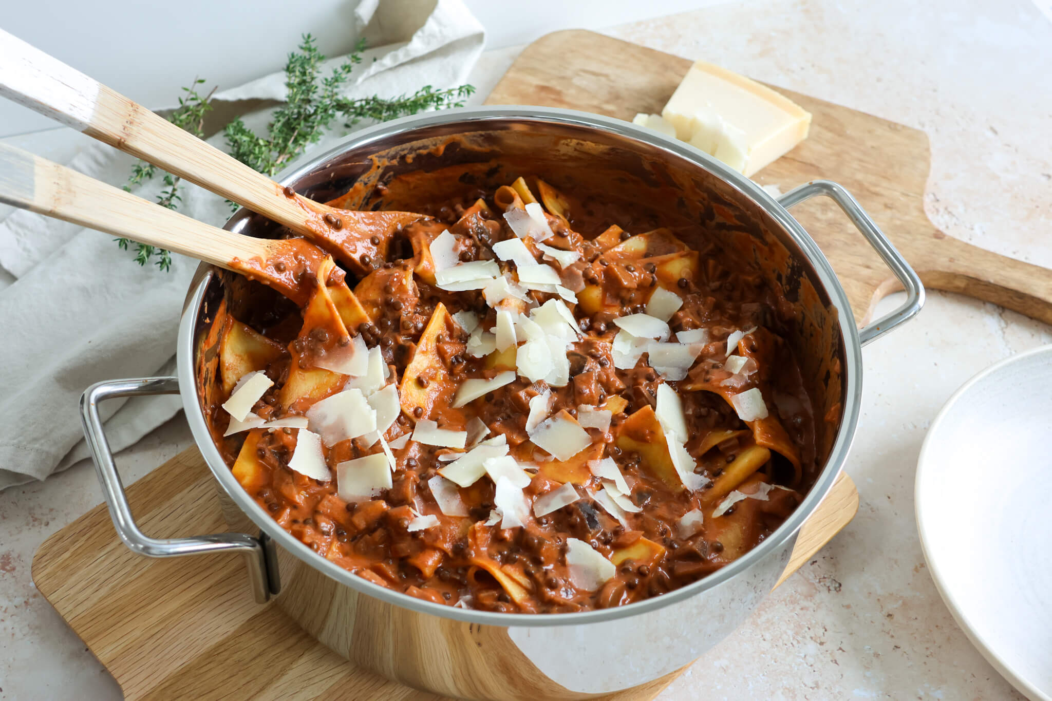 Pasta med belugalinser